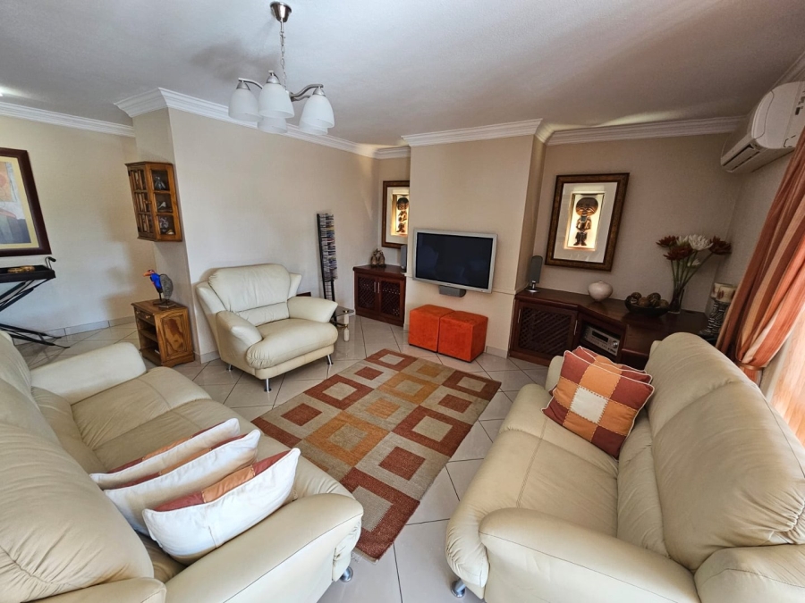 5 Bedroom Property for Sale in Vaalpark Free State